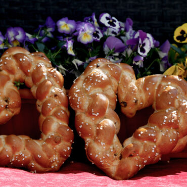 Partygebäck Muttertagszöpfe